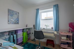 Bedroom- click for photo gallery